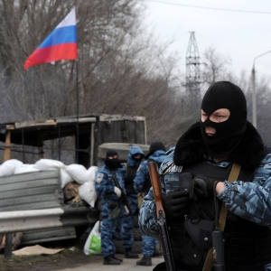 乌克兰亲俄"金雕"特种部队集结 设卡阻挡乌军