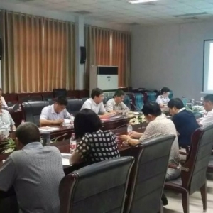 河南省获嘉县博苑律师事务所与县工商联共同成立维权中心