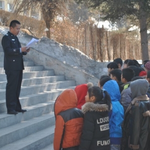 吉林省长白县金华乡开展青少年法治宣传教育活动